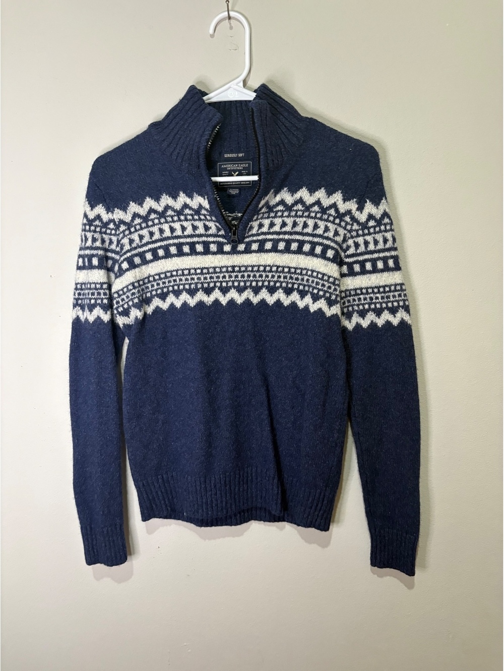 American Eagle Outfitters Seriously Soft Navy Blue and White Patterned Pullover